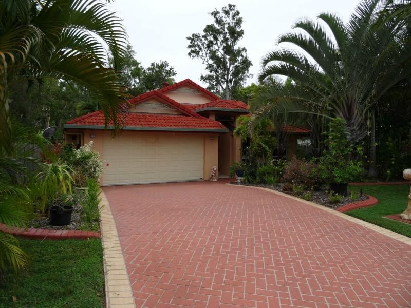 18 Luke Court, Bushland Beach QLD 4818