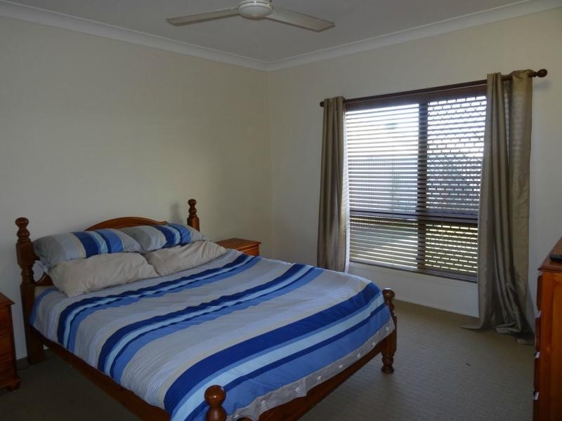 9 Henning Court, Bushland Beach QLD 4818