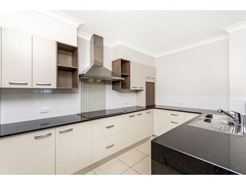4/27-29 Pembroke Street, Parramatta Park QLD 4870