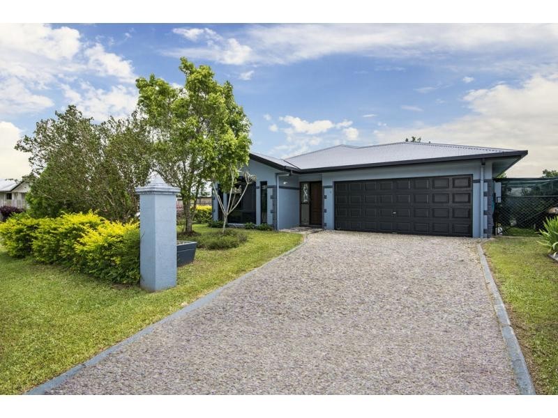 4 Picnic Street, White Rock QLD 4868