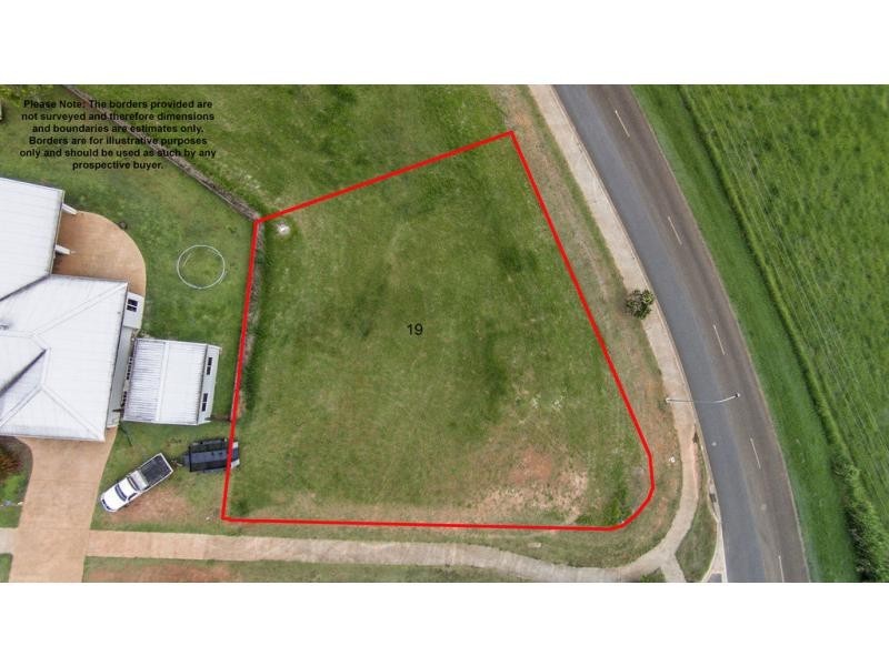 19 Willilams Avenue, Yungaburra QLD 4884