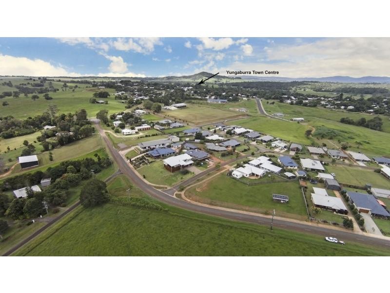 19 Willilams Avenue, Yungaburra QLD 4884