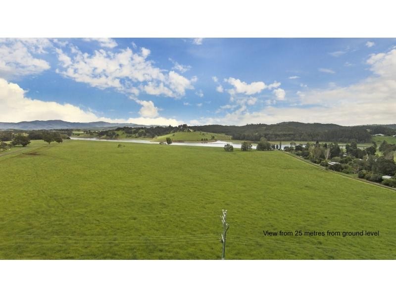 19 Willilams Avenue, Yungaburra QLD 4884