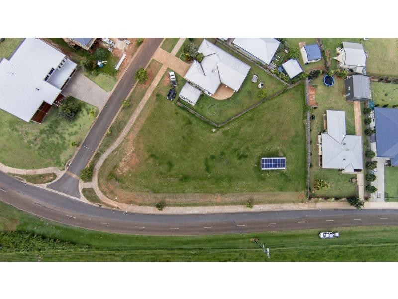 21 Willilams Avenue, Yungaburra QLD 4884