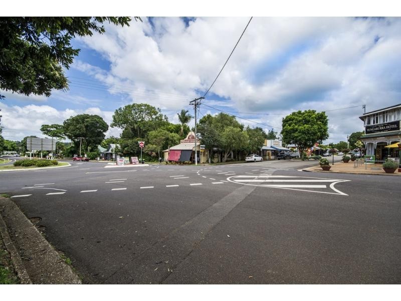 21 Willilams Avenue, Yungaburra QLD 4884