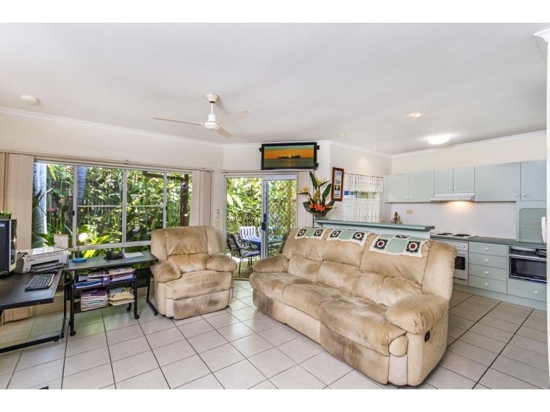 37/5-15 McGregor Street, Mooroobool QLD 4870