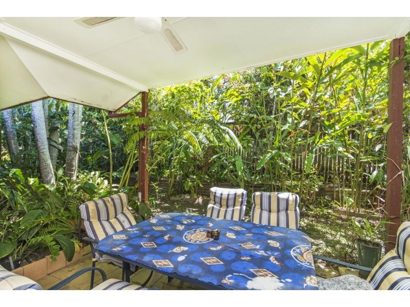 37/5-15 McGregor Street, Mooroobool QLD 4870