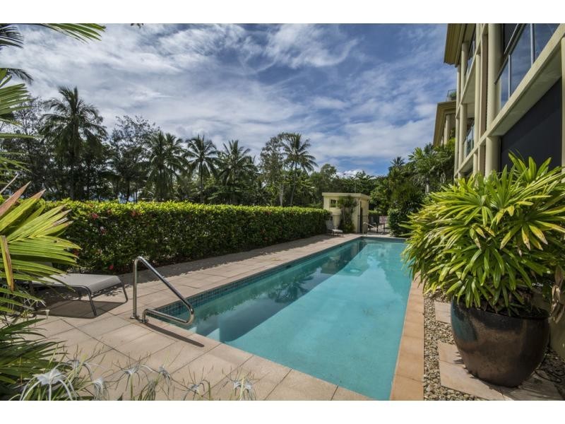 4/31 Sims Esplanade, Yorkeys Knob QLD 4878