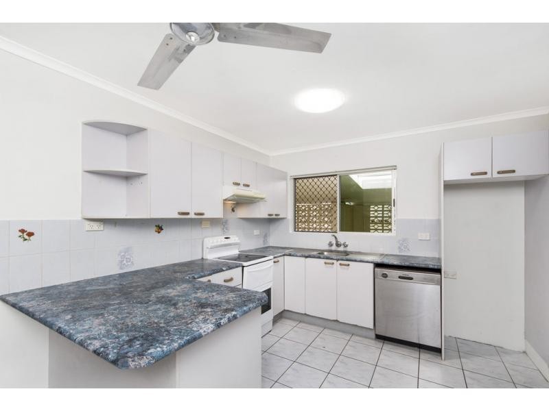 10 Torrance Avenue, Edge Hill QLD 4870