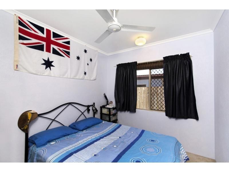 28 Silky Oak Court, Mooroobool QLD 4870