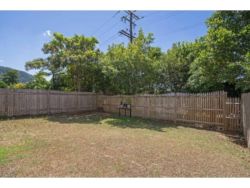 28 Silky Oak Court, Mooroobool QLD 4870