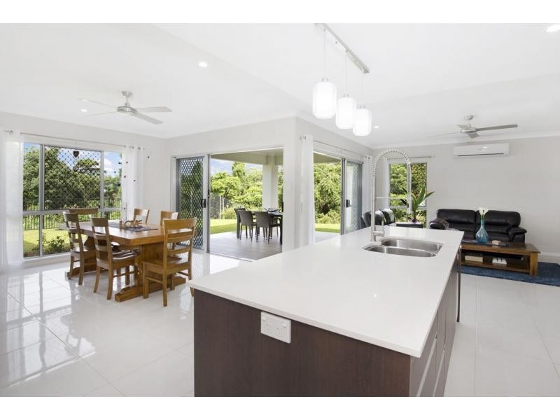 17 Hamelin Street, Bentley Park QLD 4869