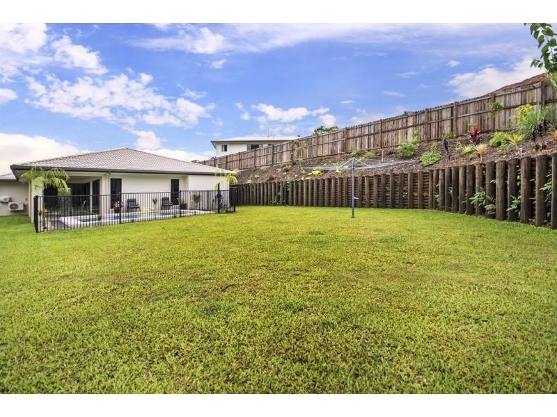 10 Hamelin Street, Bentley Park QLD 4869