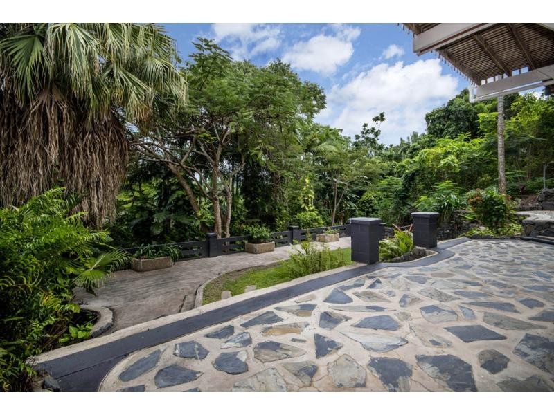 7 Ray Street, Yorkeys Knob QLD 4878