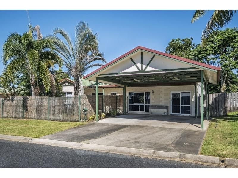 9 Royal Saxon Close, Mount Sheridan QLD 4868