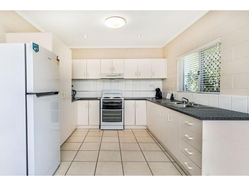 9 Royal Saxon Close, Mount Sheridan QLD 4868