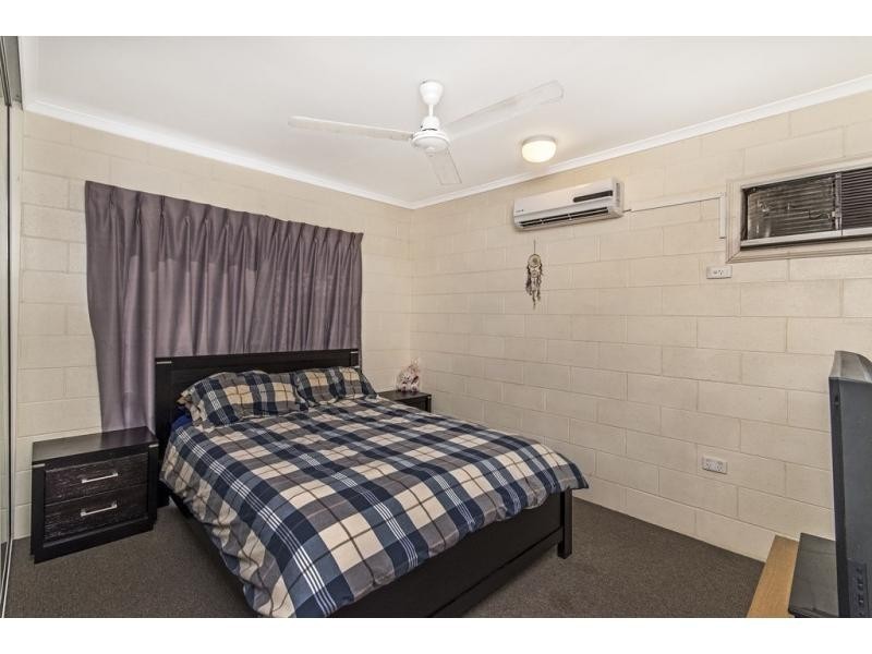 9 Royal Saxon Close, Mount Sheridan QLD 4868