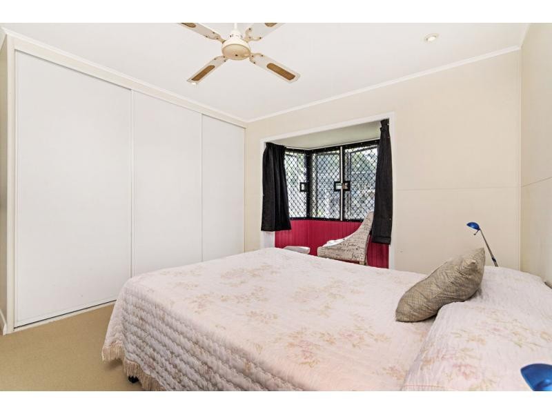 342 Fearnley Street, Manunda QLD 4870