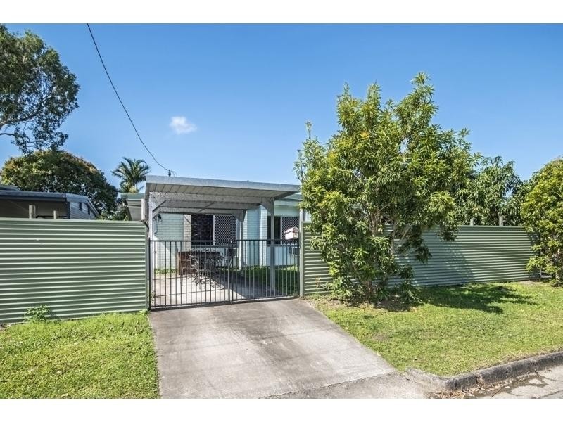 1/440 McCoombe Street, Mooroobool QLD 4870