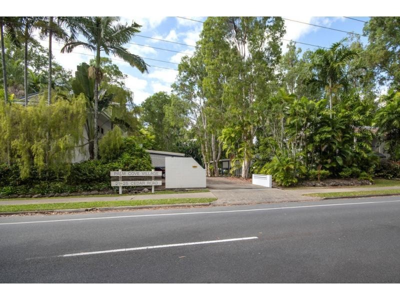 3/21-25 Cedar Road, Palm Cove QLD 4879