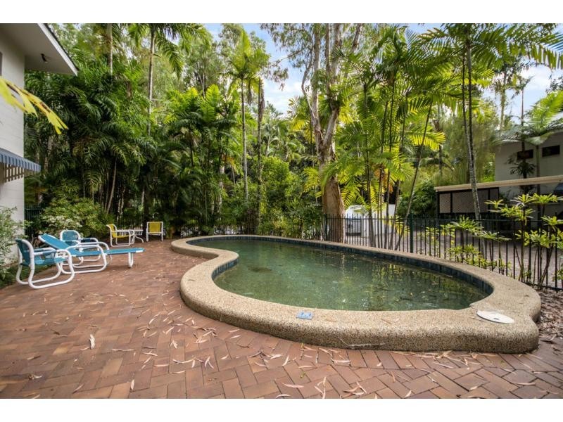 3/21-25 Cedar Road, Palm Cove QLD 4879