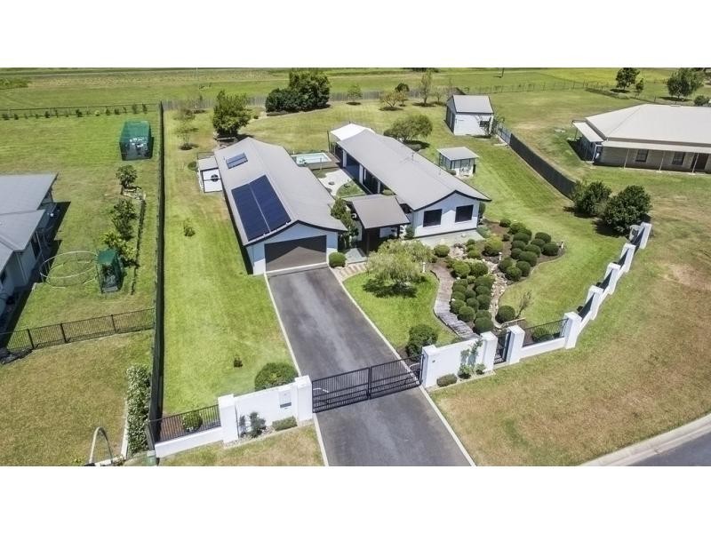 15 Pyramid Close, Gordonvale QLD 4865