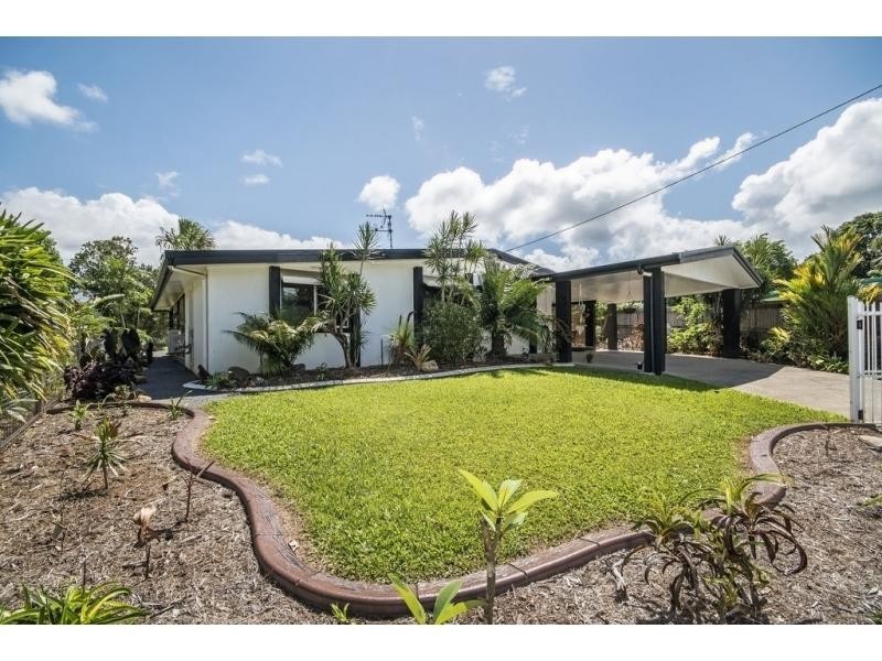25 Kalinda Close, White Rock QLD 4868