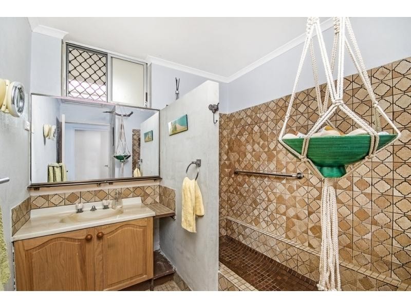 25 Kalinda Close, White Rock QLD 4868