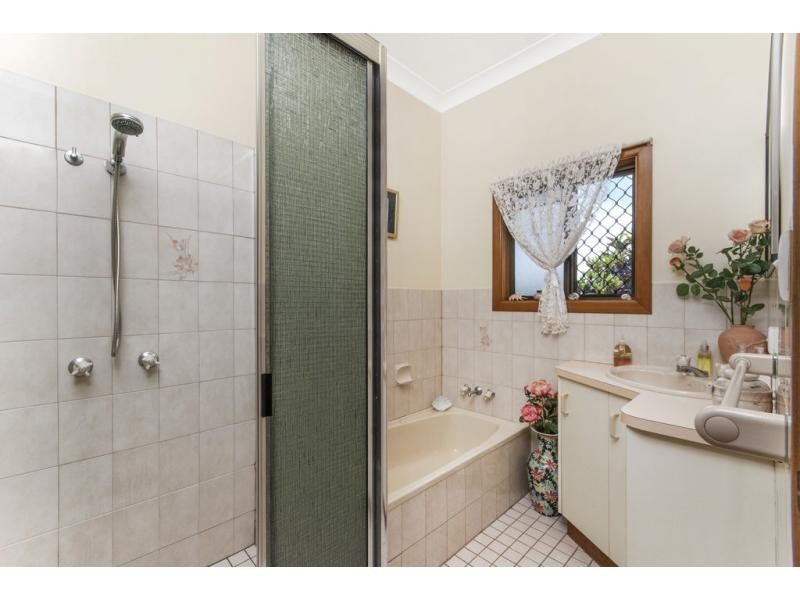 9 Dungarvan Drive, Brinsmead QLD 4870