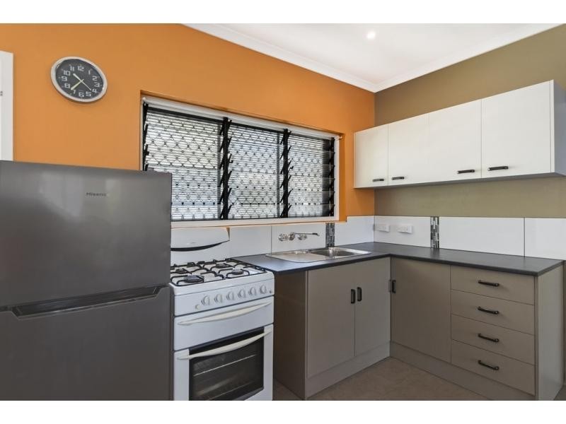 3/15A Lily Street, Cairns North QLD 4870