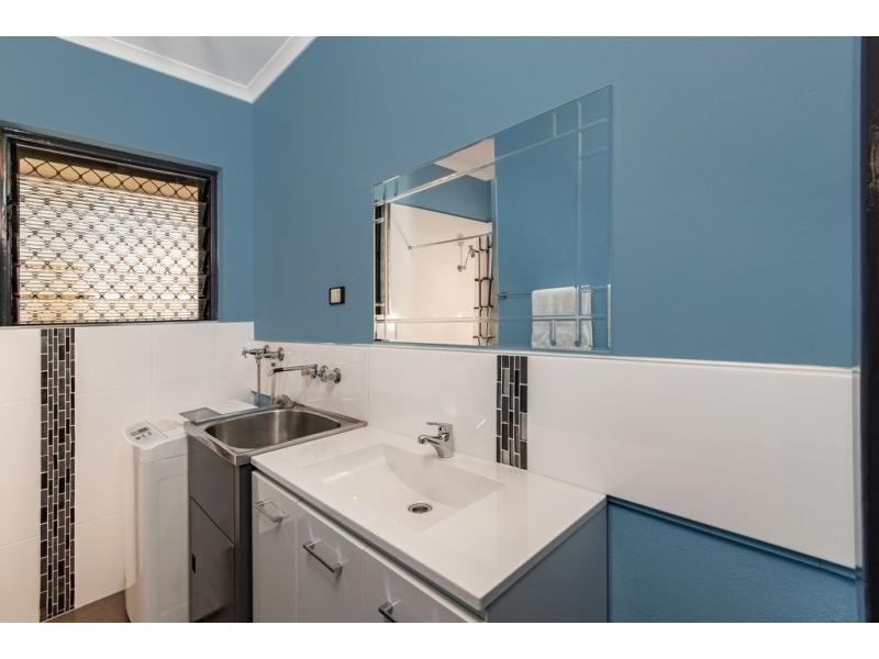 3/15A Lily Street, Cairns North QLD 4870