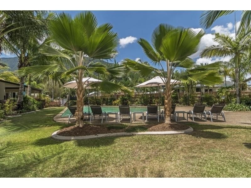 37/1-13 Ernest Street, Redlynch QLD 4870