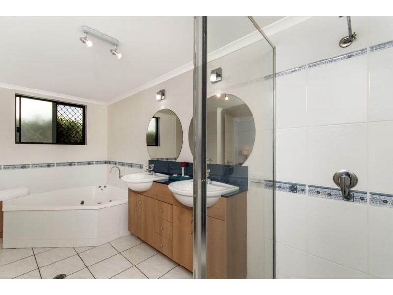 3/29 Sims Esplanade, Yorkeys Knob QLD 4878