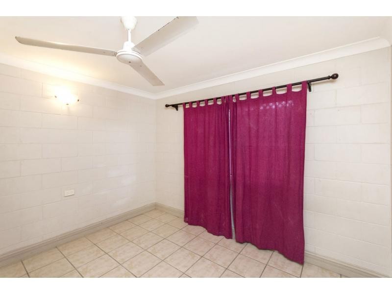 3/5 Thomas Street, Cairns North QLD 4870