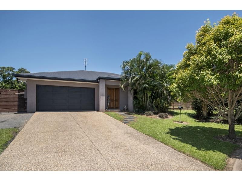11 Milko Close, Brinsmead QLD 4870