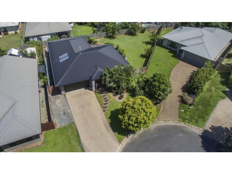 11 Milko Close, Brinsmead QLD 4870