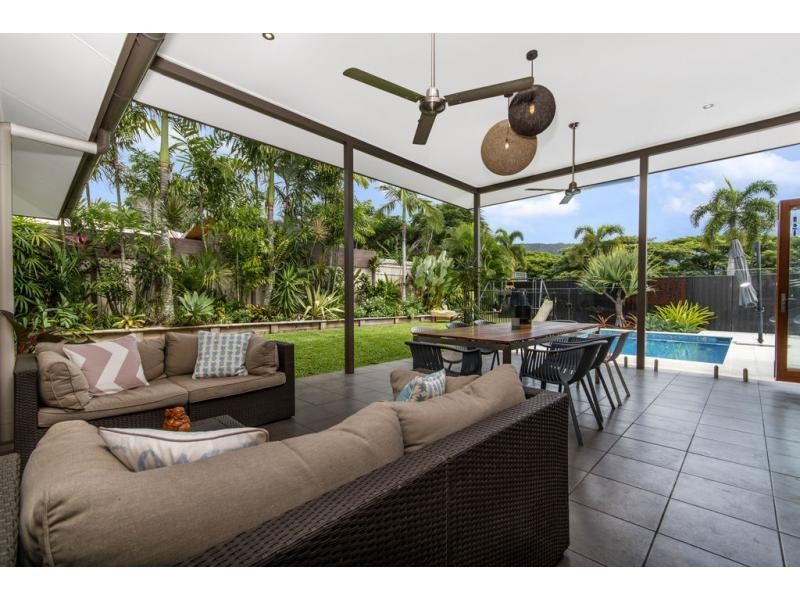 16 Plaintain Street, Kewarra Beach QLD 4879