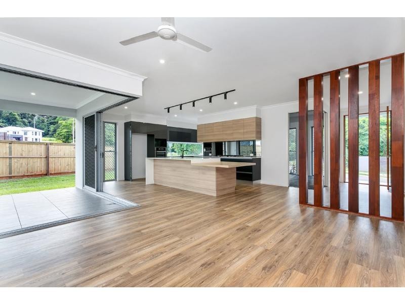 15 Whipbird Drive, Smithfield QLD 4878