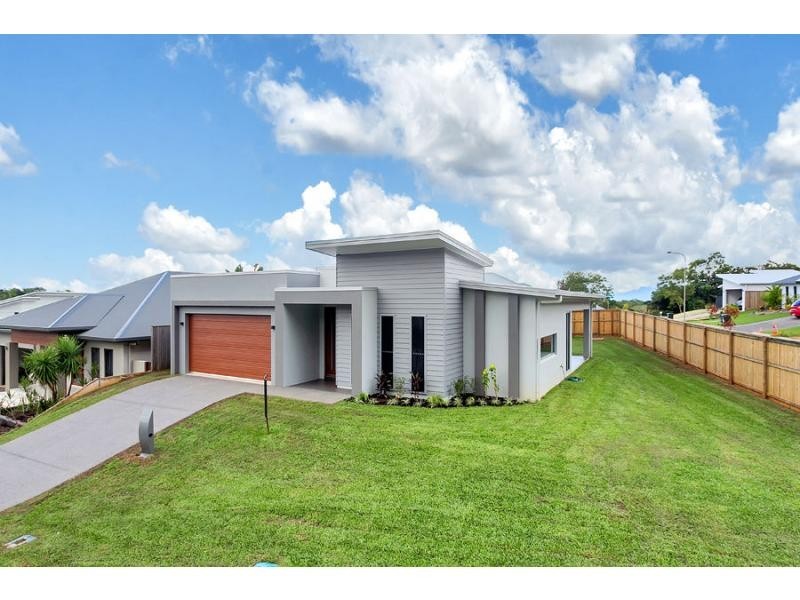15 Whipbird Drive, Smithfield QLD 4878