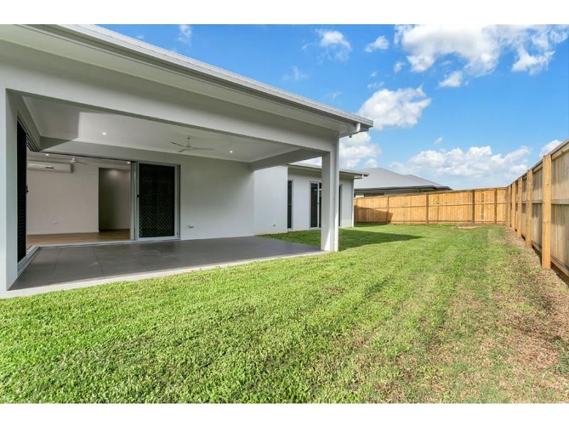 15 Whipbird Drive, Smithfield QLD 4878