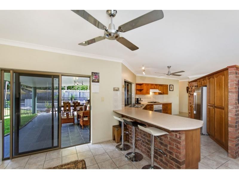 4 Fletcher Court, Bentley Park QLD 4869