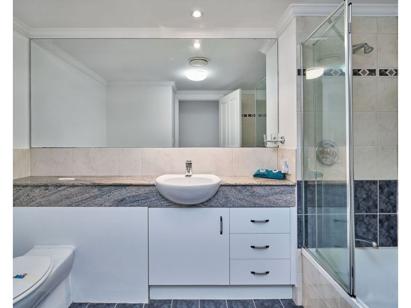 5/77 Sims Esplanade, Yorkeys Knob QLD 4878