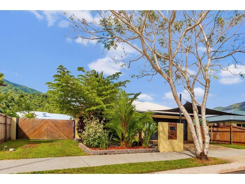 67 Mackerras Street, Redlynch QLD 4870