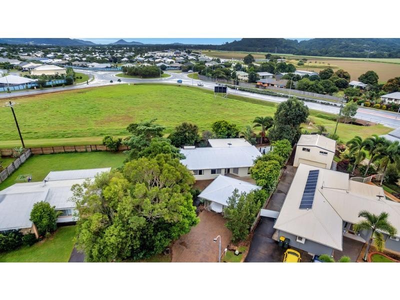 16 Cyperus Drive, Redlynch QLD 4870