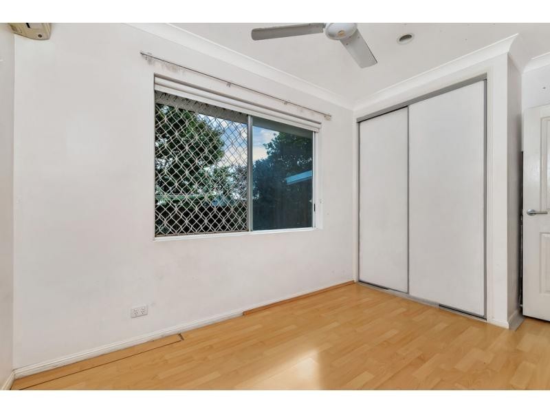 16 Cyperus Drive, Redlynch QLD 4870