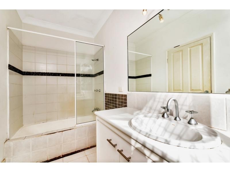 16 Cyperus Drive, Redlynch QLD 4870