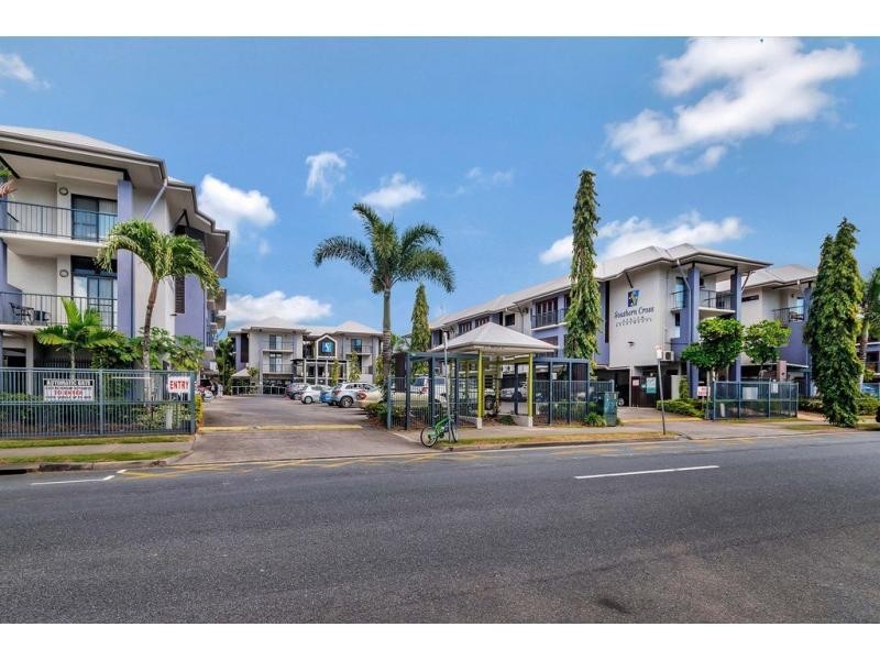 77/3-11 Water Street, Cairns City QLD 4870