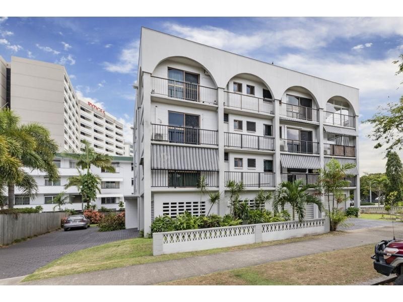 3/205 Abbott Street, Cairns North QLD 4870
