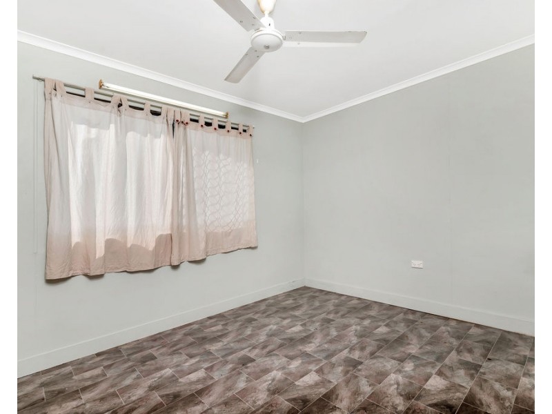 41-43 Hollywood Boulevard, White Rock QLD 4868