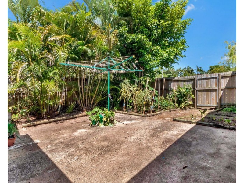 41-43 Hollywood Boulevard, White Rock QLD 4868